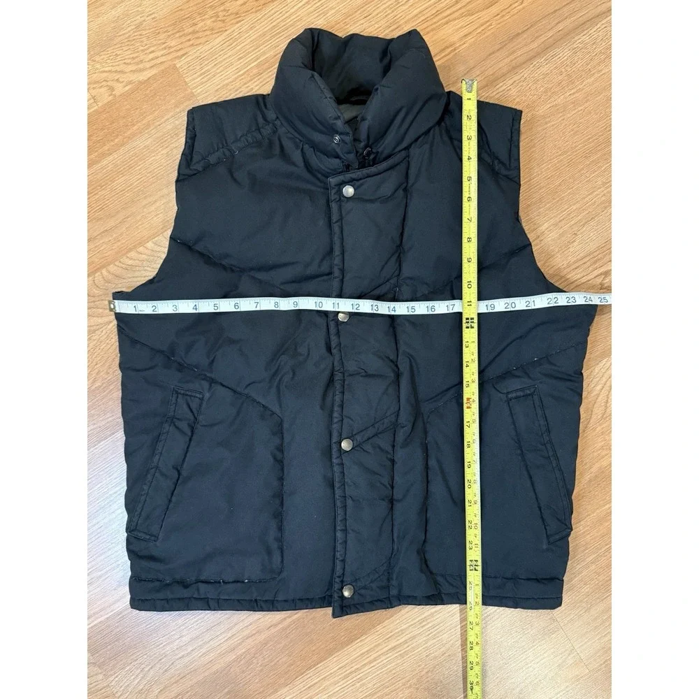 Vintage 90s Y2K Women's St. Johns Bay Black Down Puffy Vest zip snap Closure LG